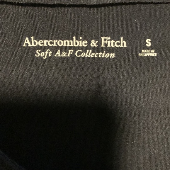 NWT Abercrombie Crop Top Black - Picture 3 of 3